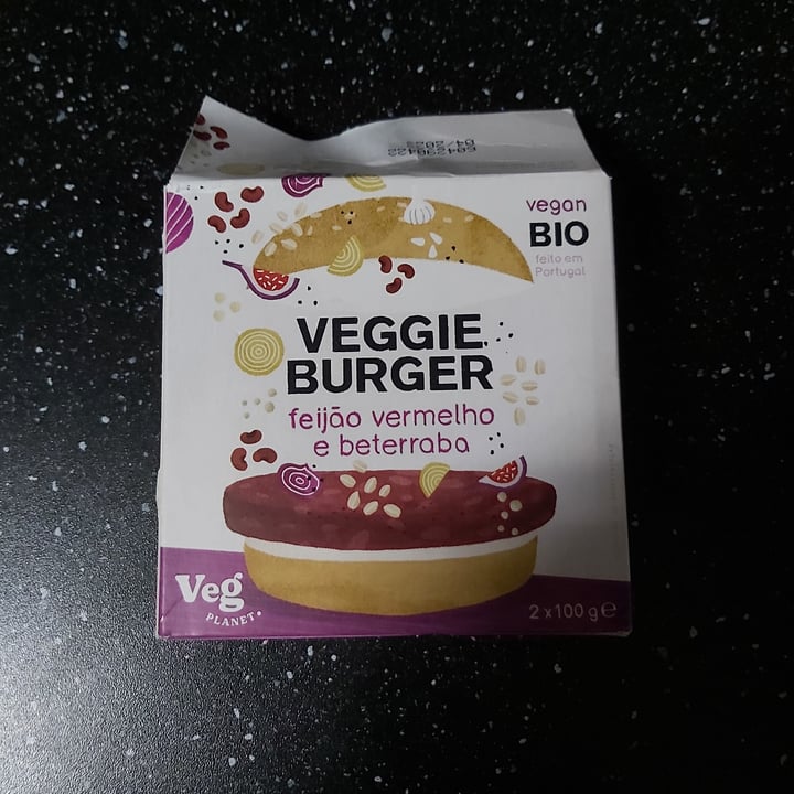 review photo of Vegplanet Hambúrguer Vegan de Feijão Vermelho e Beterraba shared by @adrianacruz on 10 Oct 2022 - review