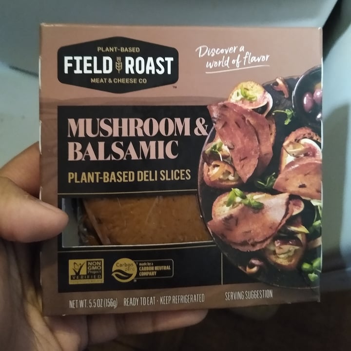 photo of Field Roast Mushroom & Balsamic Deli Slices shared by @nnokshi on  21 Aug 2021 - review