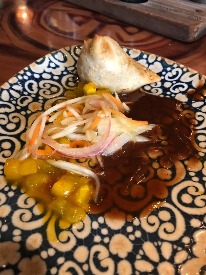 review photo of Sanaa samosas shared by @audreykeer on 26 Dec 2019 - review
