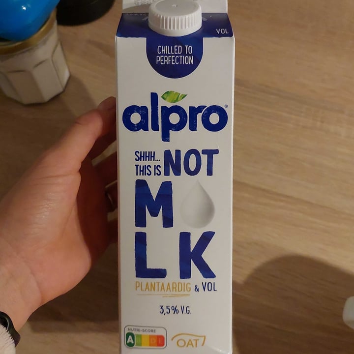 review photo of Alpro Shhh… This Is Not Milk 3,5% shared by @giadafec123 on 23 Apr 2022 - review