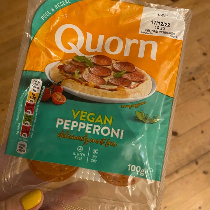photo of Quorn Vegan pepperoni shared by @clarewoods on  13 Nov 2022 - review