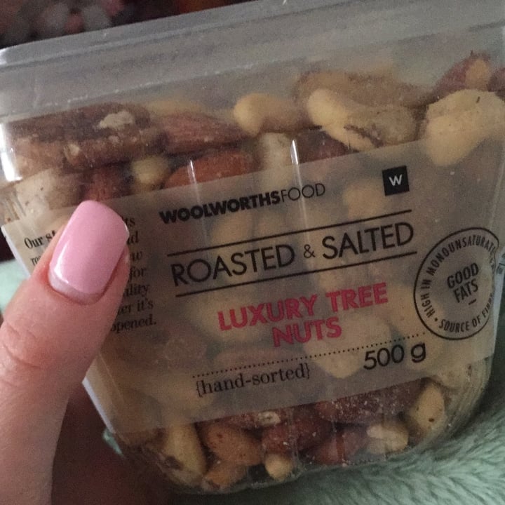 review photo of Woolworths Food Luxury tree nuts shared by @thehumblechickpea on 08 Jun 2021 - review