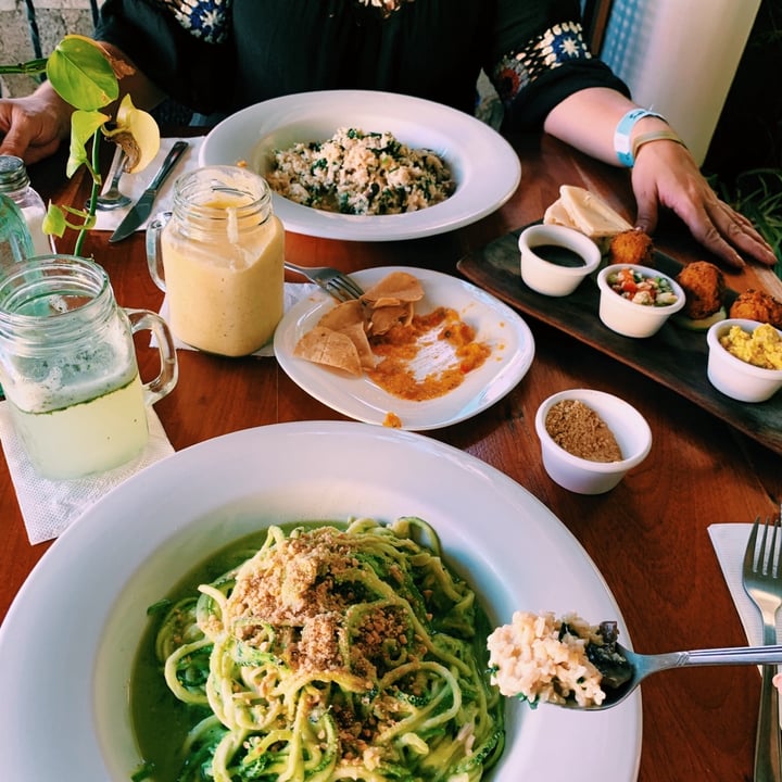 review photo of La Hoja Verde Mushroom Quinoa Risotto shared by @majonieves on 01 Jun 2022 - review