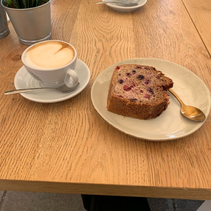 review photo of Il Cucinino Vegan bread shared by @laura-5 on 25 Nov 2021 - review