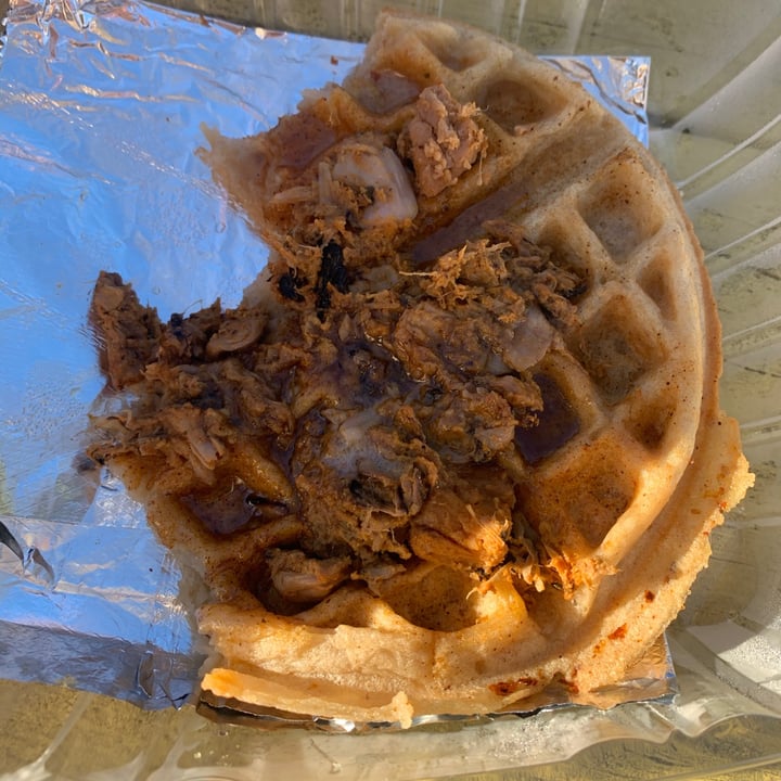 photo of The Buzz Coffee & Cafe Cajun ‘Chicken’ Waffle shared by @elliejeanmcd on  16 Dec 2020 - review