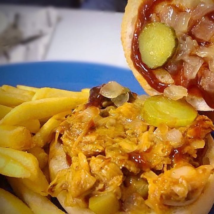 review photo of Vegan bombon sin gluten Pullet Pork vegan burguer shared by @yolandagranados on 06 Mar 2022 - review