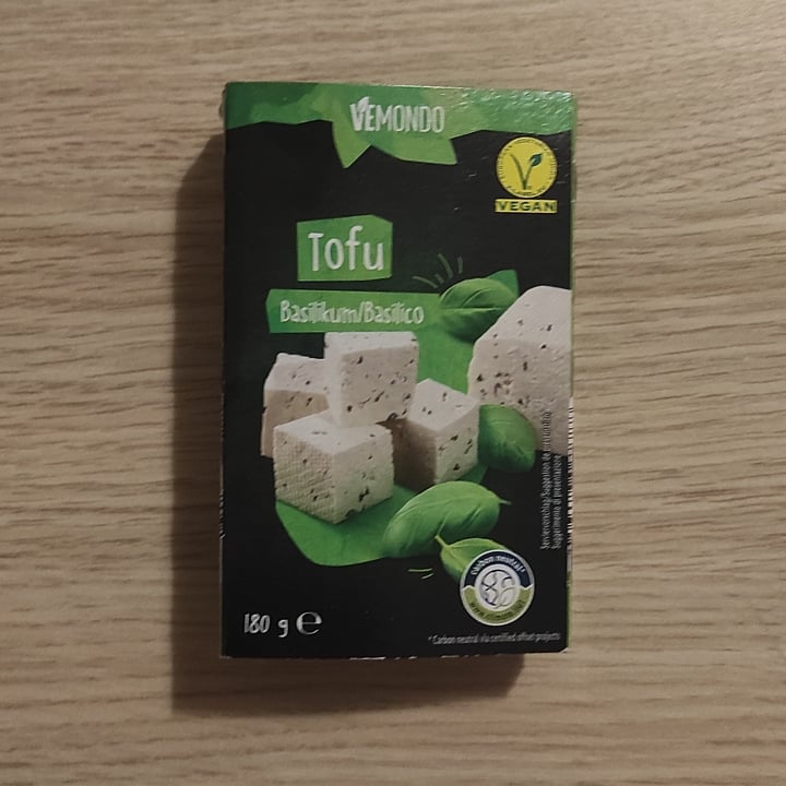 photo of Vemondo Tofu Basil shared by @danilelaht on  08 Sep 2022 - review
