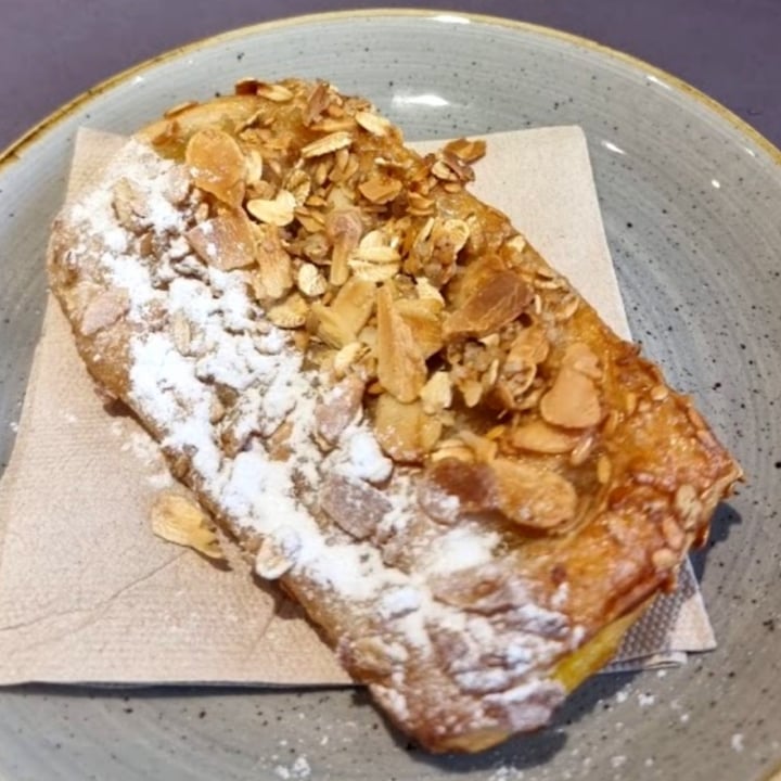photo of Pappare' Trento Strudel di mele vegano shared by @patti95 on  30 Nov 2021 - review