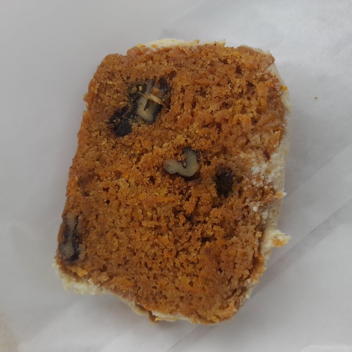 photo of YOGAMOUR Carrot Cake shared by @alice50 on  08 Jul 2022 - review