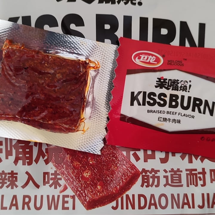 photo of 卫龙 Weilong Delicious Kiss Burn shared by @alexisperez on  25 Jan 2022 - review