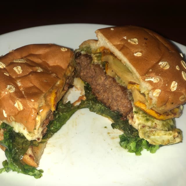 Photo of the dish “Beyond Burger”