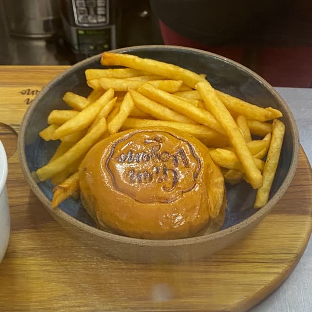 Foto del piatto “Cheddar supreme com batatas”
