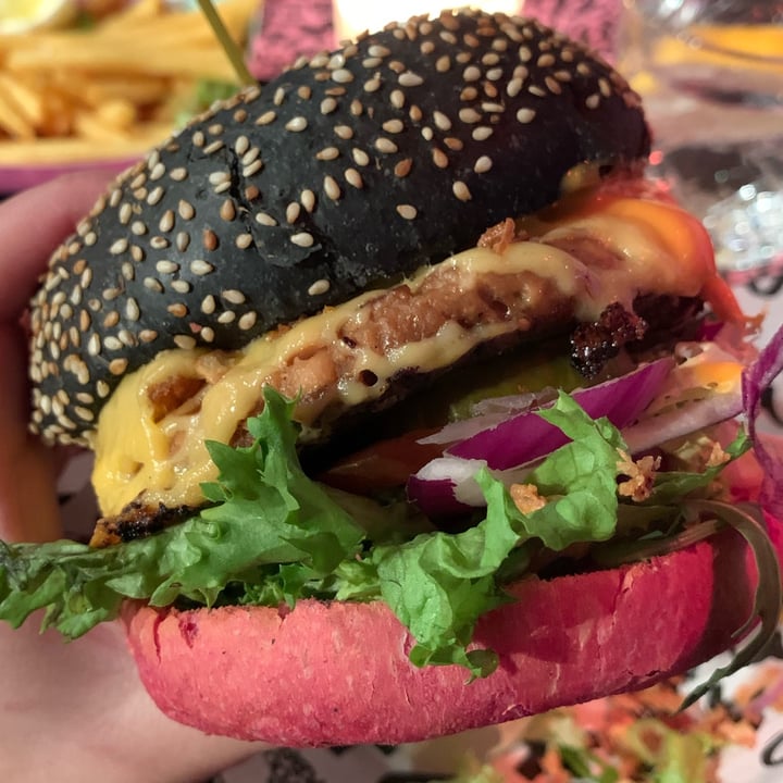 photo of Vegan Junk Food Bar Notorious Sumo 3.0 shared by @renikaahas on  26 Mar 2022 - review