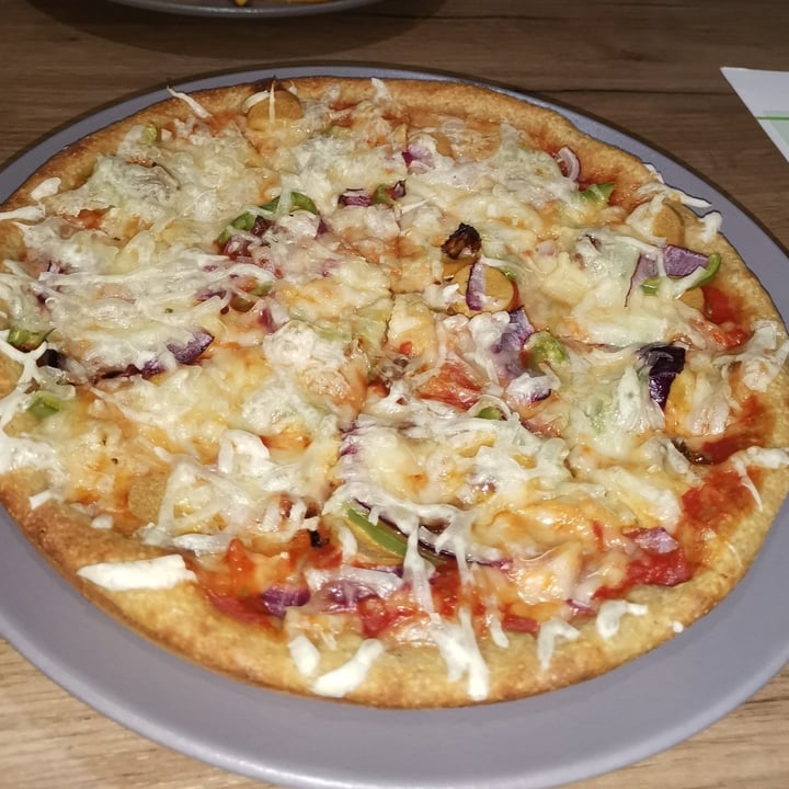 photo of Vege Joy Pizza & Burger Veg Paradise with Smoked Sausage Pizza shared by @penny10 on  18 Feb 2022 - review