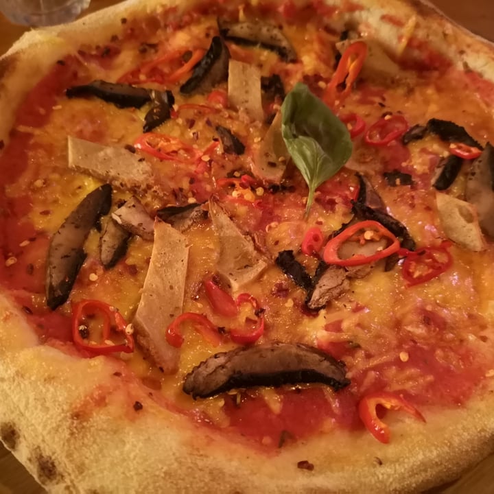 photo of BrewDog Tower Hill Vegan Spicy Meaty shared by @cerden on  22 Oct 2021 - review