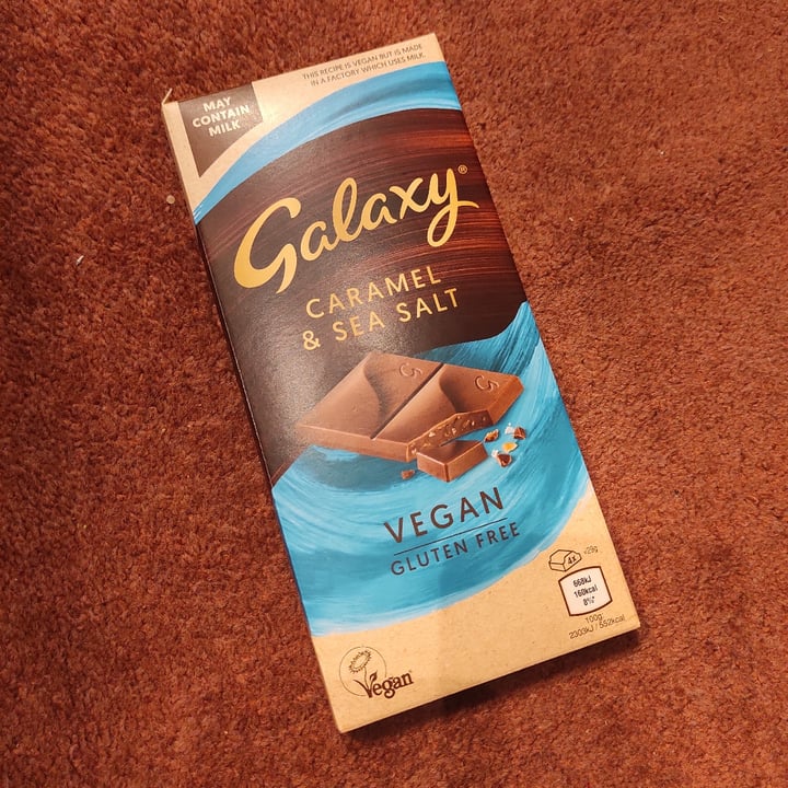 photo of Galaxy Galaxy Caramel and Sea Salt shared by @cecimc on  09 Nov 2022 - review