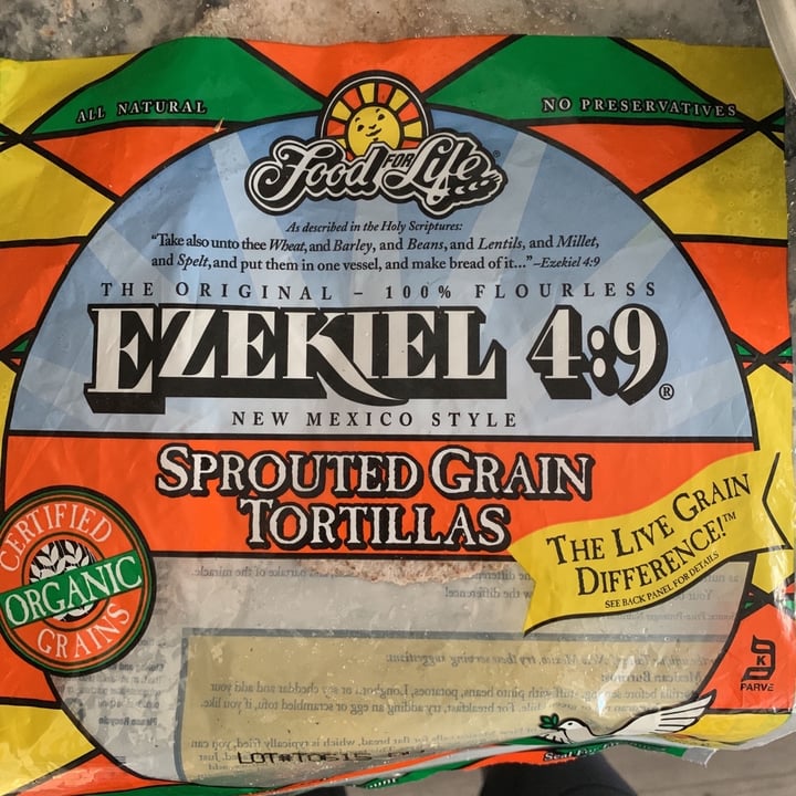 review photo of Ezekiel Sprouted Grain Tortillas shared by @macylenertz on 03 Apr 2020 - review