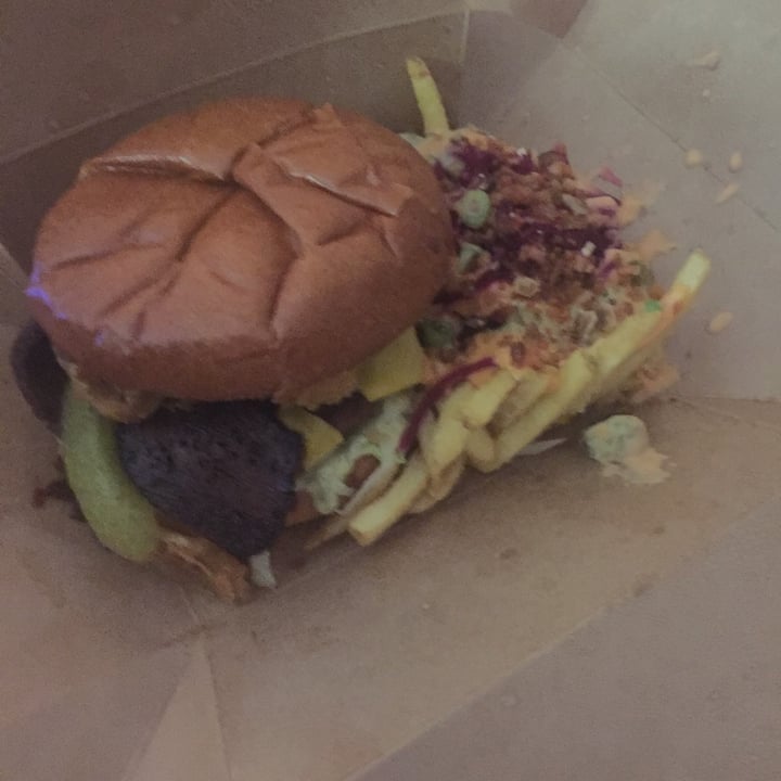 photo of Roots Aberdeen The OG Burger shared by @peanut79 on  24 Dec 2020 - review