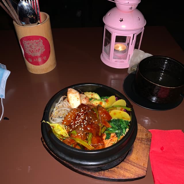 Photo of the dish “Bibimbap (rice bowl) with soy strips and green beans”