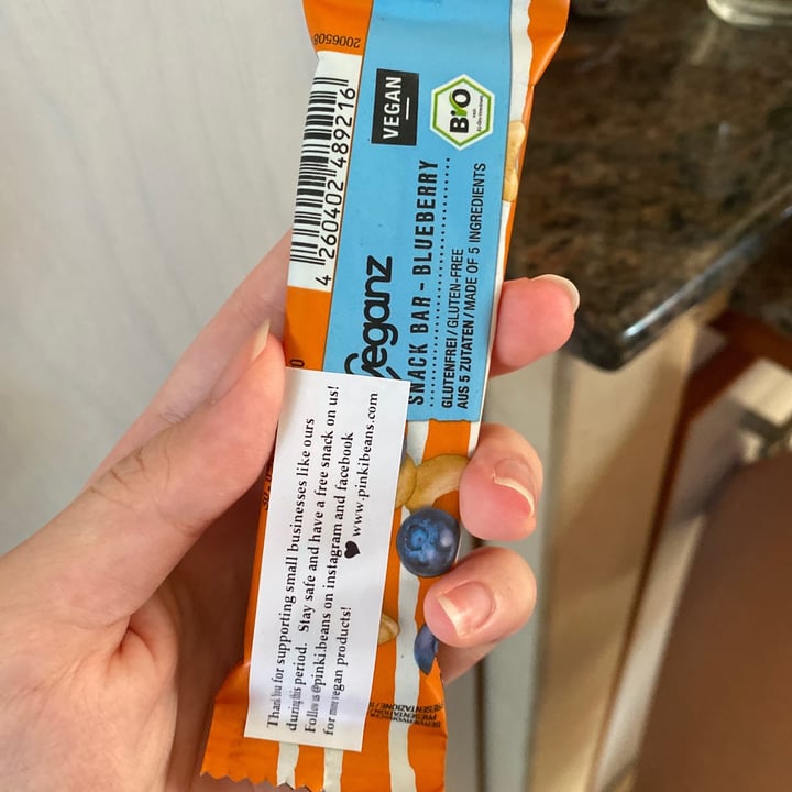 photo of Veganz Blueberry Snack Bar shared by @peasfulpea on  08 Jun 2020 - review