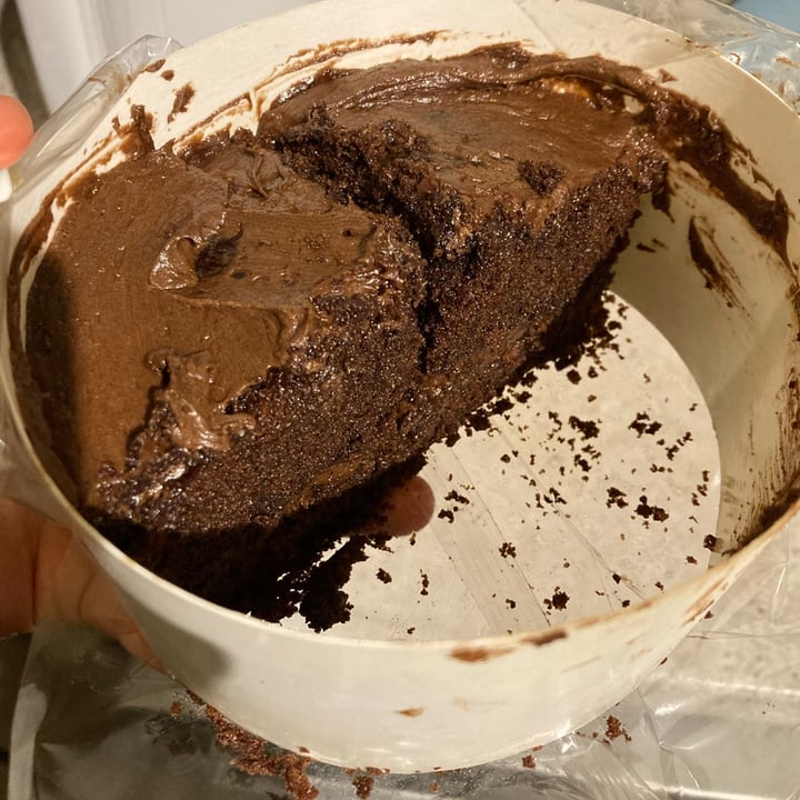 photo of Bosh! Ultimate chocolate cake shared by @vegismyguy on  04 May 2022 - review