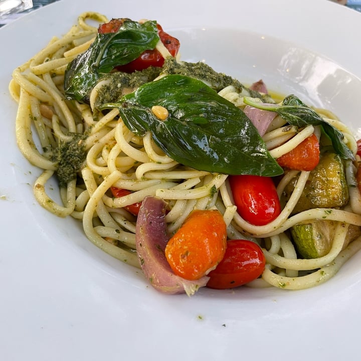 review photo of La Cigale Linguine Al Pesto With Vegetables shared by @bresciaveg on 12 Aug 2022 - review