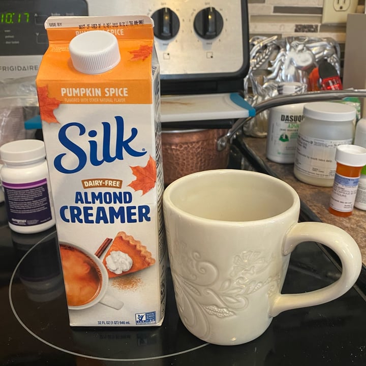 photo of Silk Pumpkin Spice Almond Creamer shared by @thedarktower on  22 Nov 2022 - review