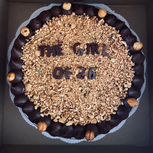 Foto del piatto “Pastel De Chocolate Con Avellana”