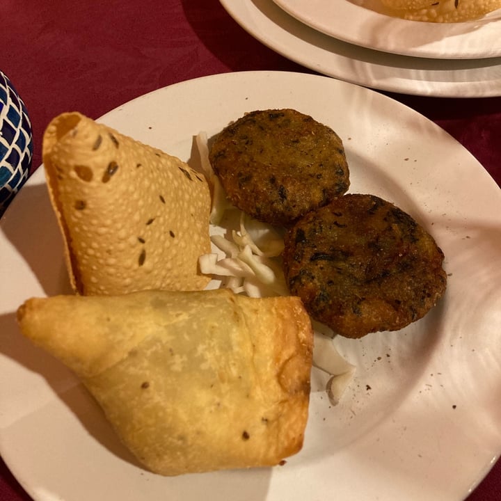 photo of Namaste Samosa E Polpettine Spinaci E Patate shared by @annaterr on  25 Apr 2022 - review