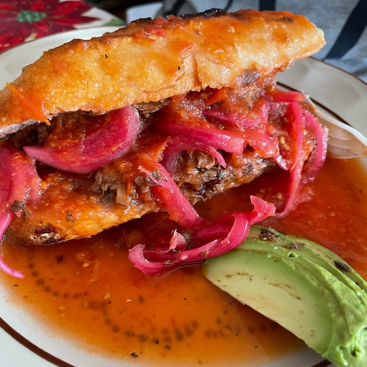 photo of Café Vegetal Torta ahogada shared by @viribambamtz on  23 Dec 2021 - review