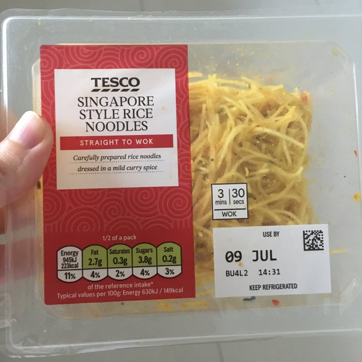 photo of Tesco Singapore style rice noodles shared by @se7enity on  09 Jul 2021 - review