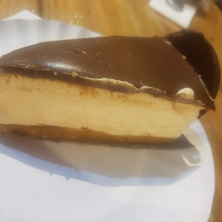 photo of Senhorita Pepis Torta Holandesa shared by @vivianmaximo on  14 Jul 2021 - review