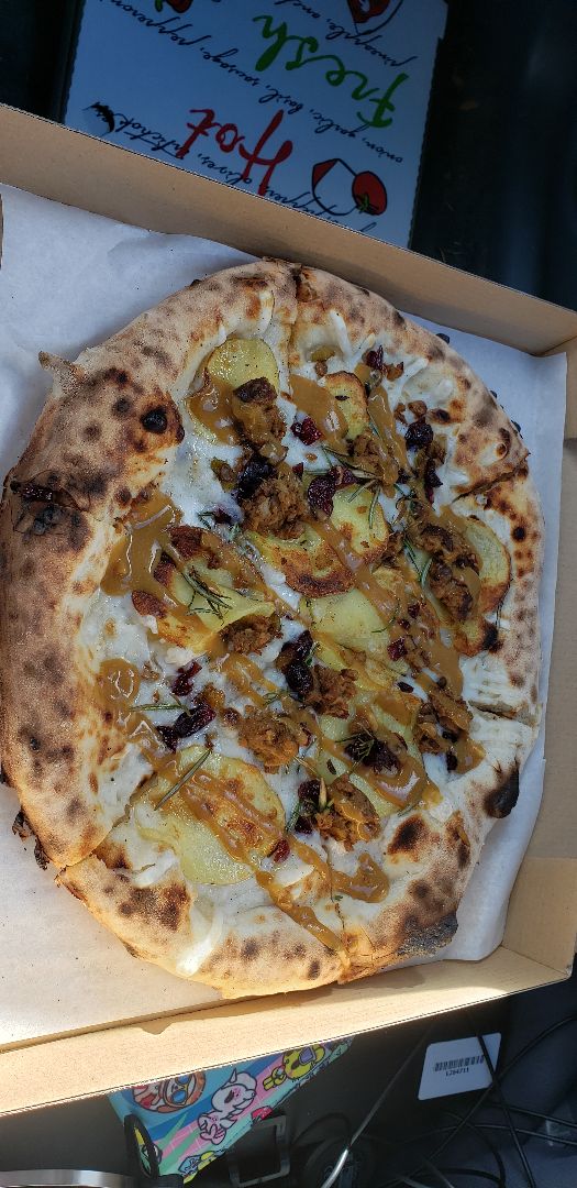photo of Baby Blue Woodfired Pizza The pardoned turkey shared by @snowbunny on  29 Nov 2019 - review