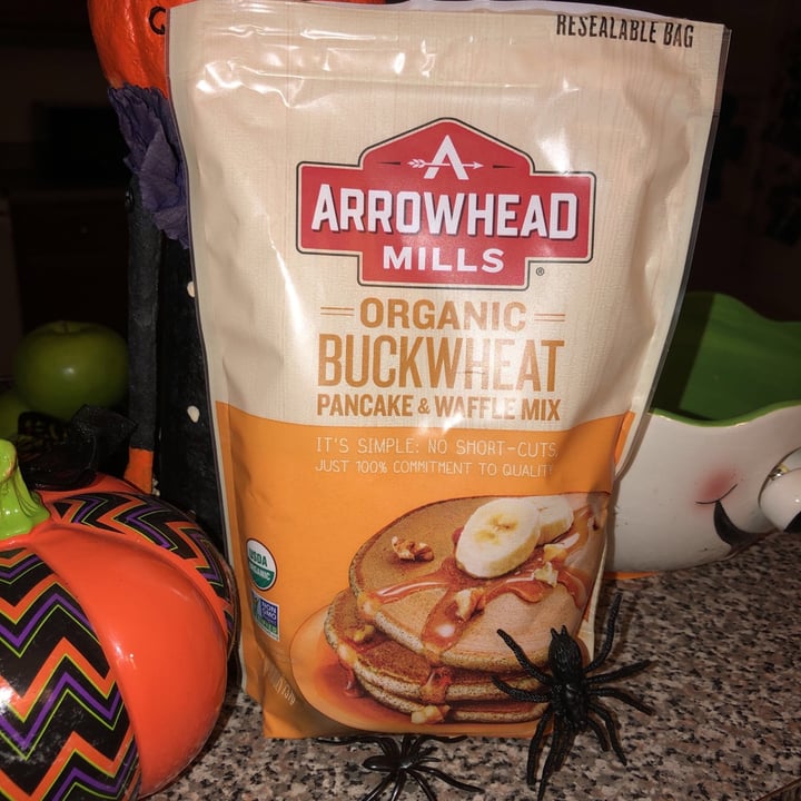 review photo of Arrowhead Mills Organic Buckwheat Pancake And Waffle Mix shared by @kaycelovesveggies on 22 Oct 2020 - review
