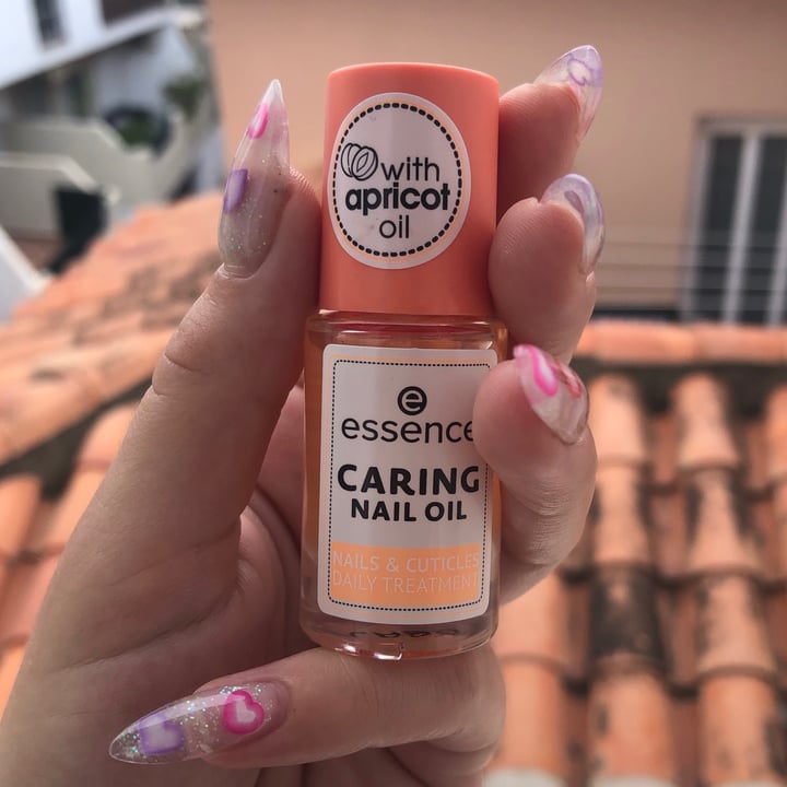 photo of Essence Cosmetics Nail caring oil shared by @mxriw on  07 May 2021 - review