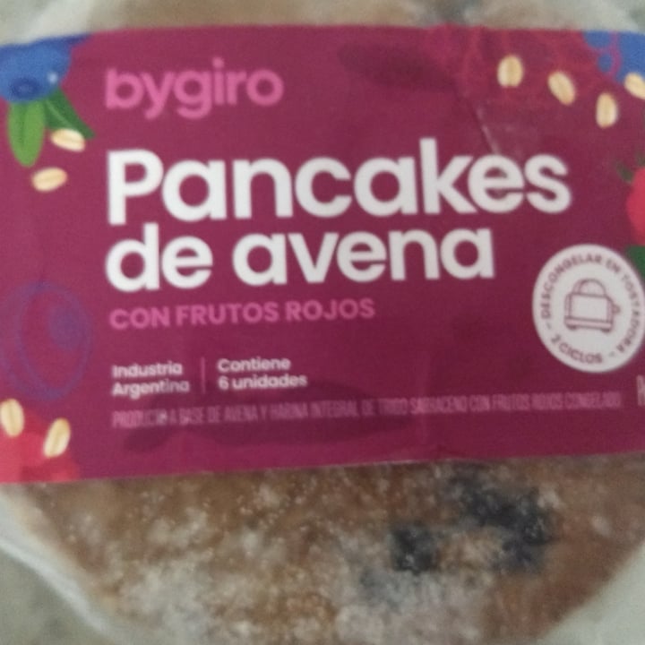 photo of Bygiro Pancakes de Avena con Frutos Rojos shared by @tierrapatuna on  03 Feb 2022 - review