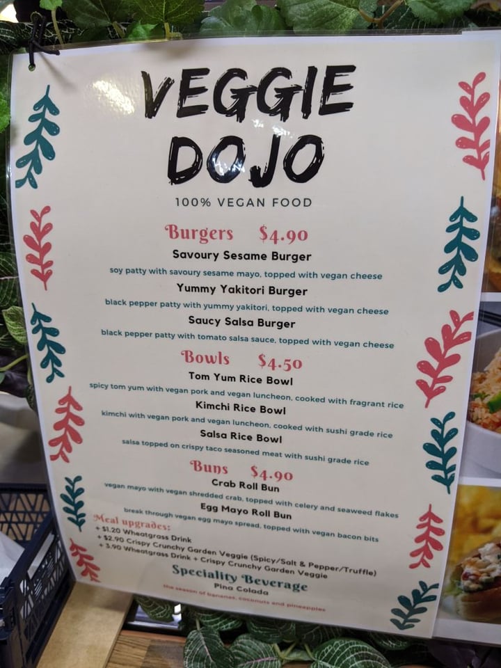 photo of Veggie Dojo Yakitori Burger shared by @jxvegjournal on  15 Nov 2019 - review