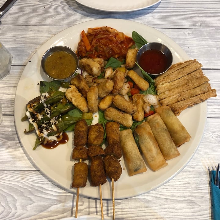 photo of Puti Vegan Cafe Starter platter shared by @caznoble on  03 Jul 2021 - review