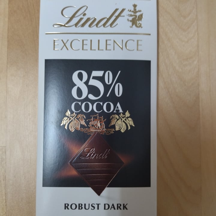 photo of Lindt 85% Cocoa Excellence Rich Dark shared by @picaravegz on  23 Oct 2021 - review