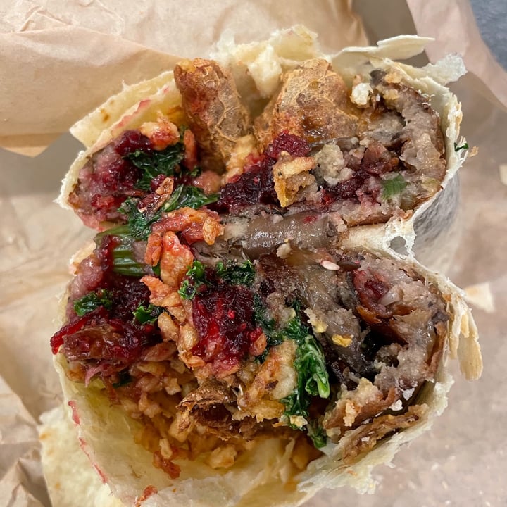 photo of Marty's V Burger Restaurant Holiday wrap shared by @janetisvegan on  25 Nov 2021 - review