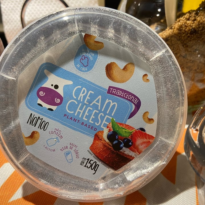 review photo of No Moo cream cheese shared by @adrika on 19 May 2022 - review