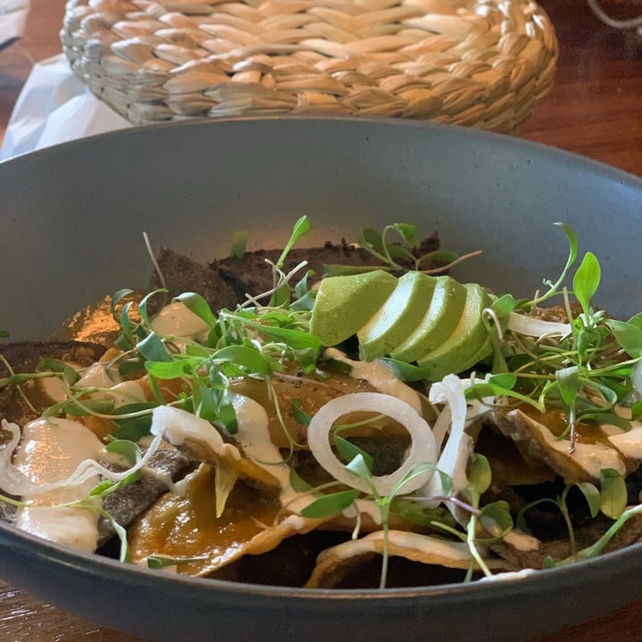 photo of Forever Vegano Chilaquiles de la Milpa shared by @leeponce on  16 Oct 2020 - review