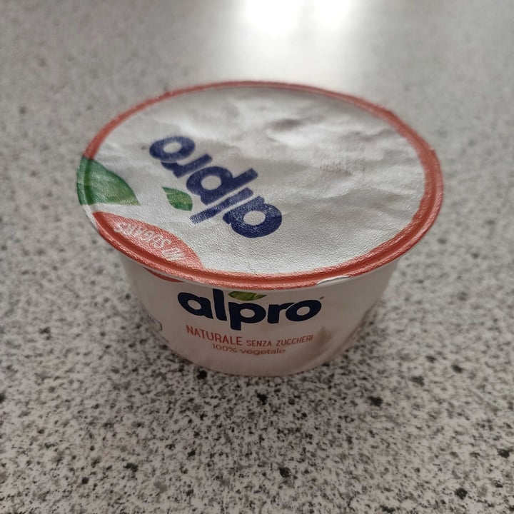 photo of Alpro Soya naturale senza zuccheri shared by @kateveg on  28 Aug 2022 - review