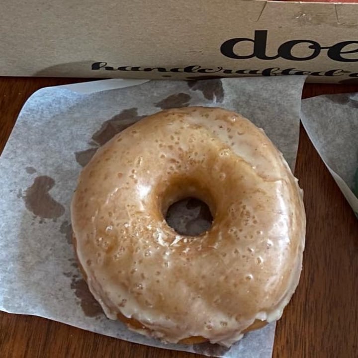 photo of Doe Donuts Salted Vanilla Bean shared by @knorthway on  05 Feb 2022 - review