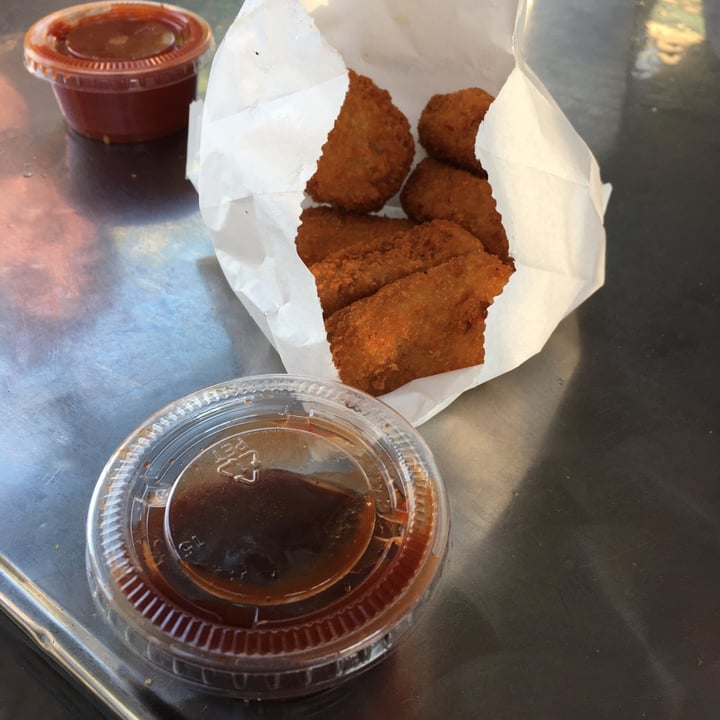 photo of Nice Guys 100% Vegan World’s Best Vegan Chicken Nuggets shared by @plant-eater on  11 Jun 2020 - review