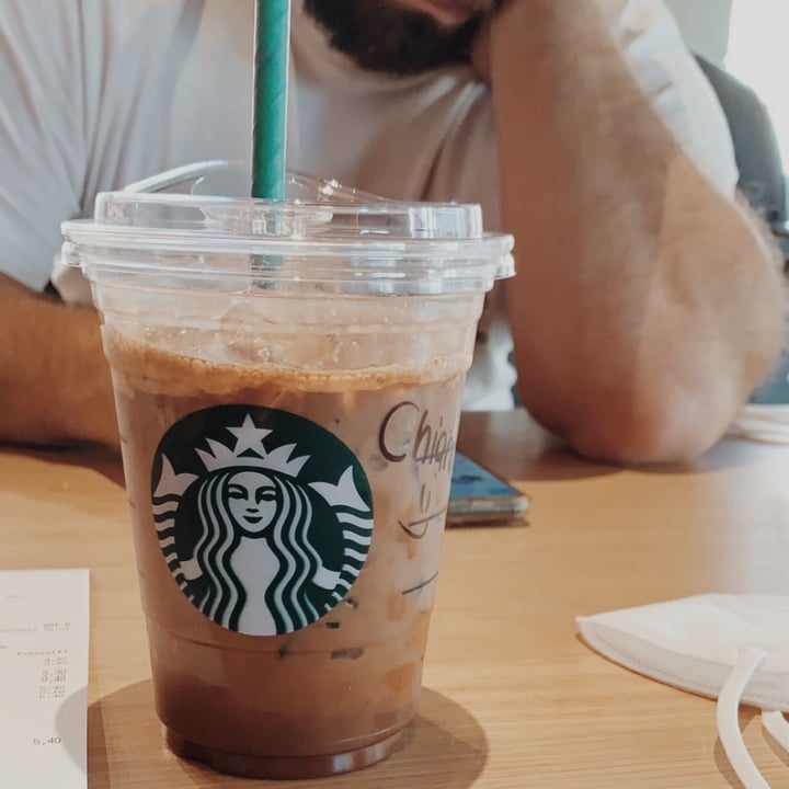 photo of Starbucks Iced shaken espresso shared by @malibuforbreakfast on  01 Apr 2022 - review