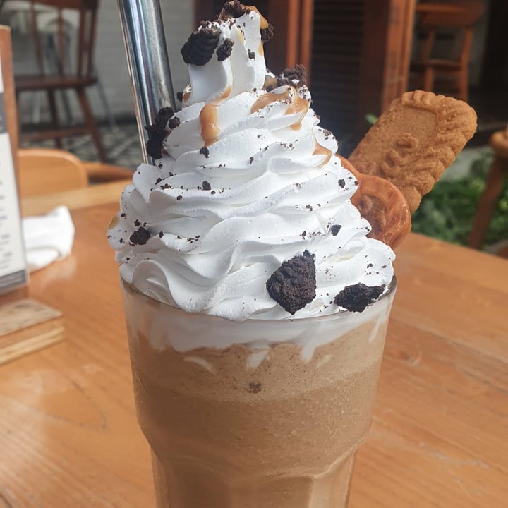 photo of Manggis in Canggu Caramel Biscuit Frappuccino shared by @jackgraham on  03 Dec 2021 - review