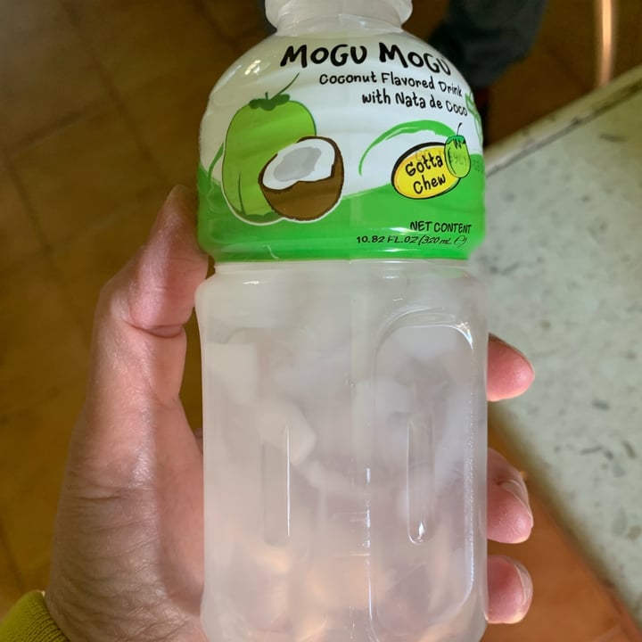 photo of Mogu mogu Coconut Flavored Drink With Nata De Coco shared by @coloratantonella on  02 Nov 2022 - review