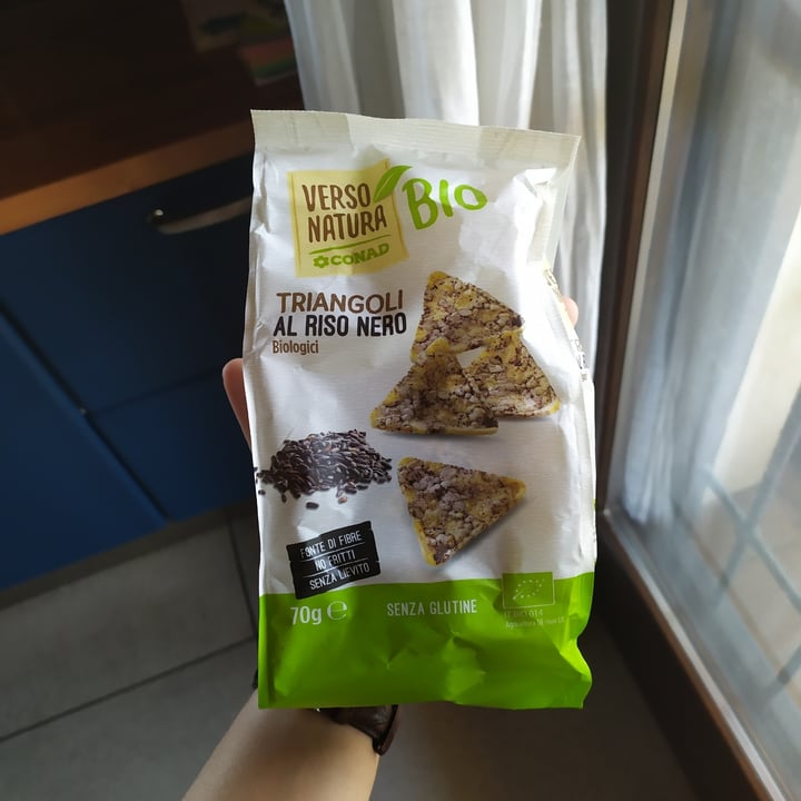 photo of Verso Natura Conad Bio  Triangoli Di Riso Nero shared by @iglooo on  28 Jul 2022 - review