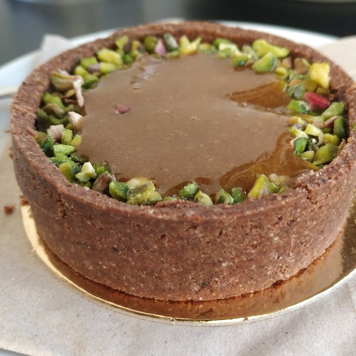 photo of Cortese Café 900 Crostatina al pistacchio e caramello al sale shared by @wandavetveg on  26 Mar 2022 - review